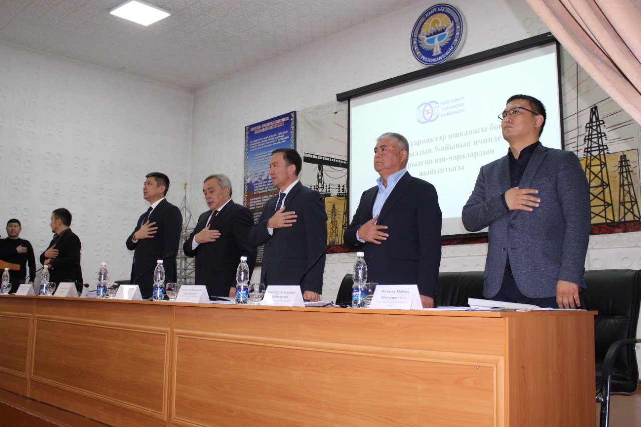 photo_5323438807950494912_y