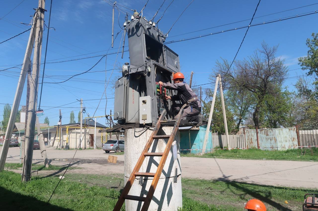 photo_5443035840209687568_y